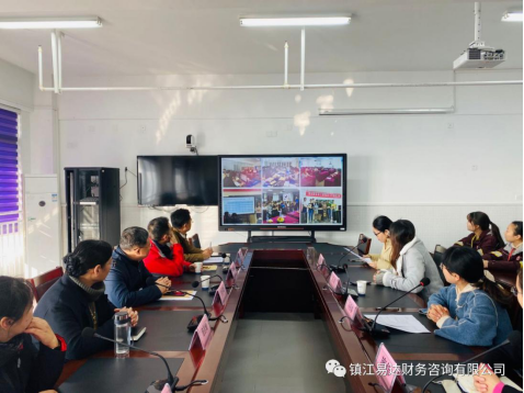 易達財務(wù)&鎮江高職會(huì )計工作室簽約成功!219.png 易達財務(wù)&鎮江高職會(huì )計工作室簽約成功!219.png