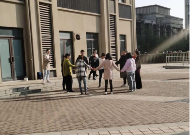 快樂(lè )會(huì )議開(kāi)始啦~~176.png 快樂(lè )會(huì )議開(kāi)始啦~~176.png